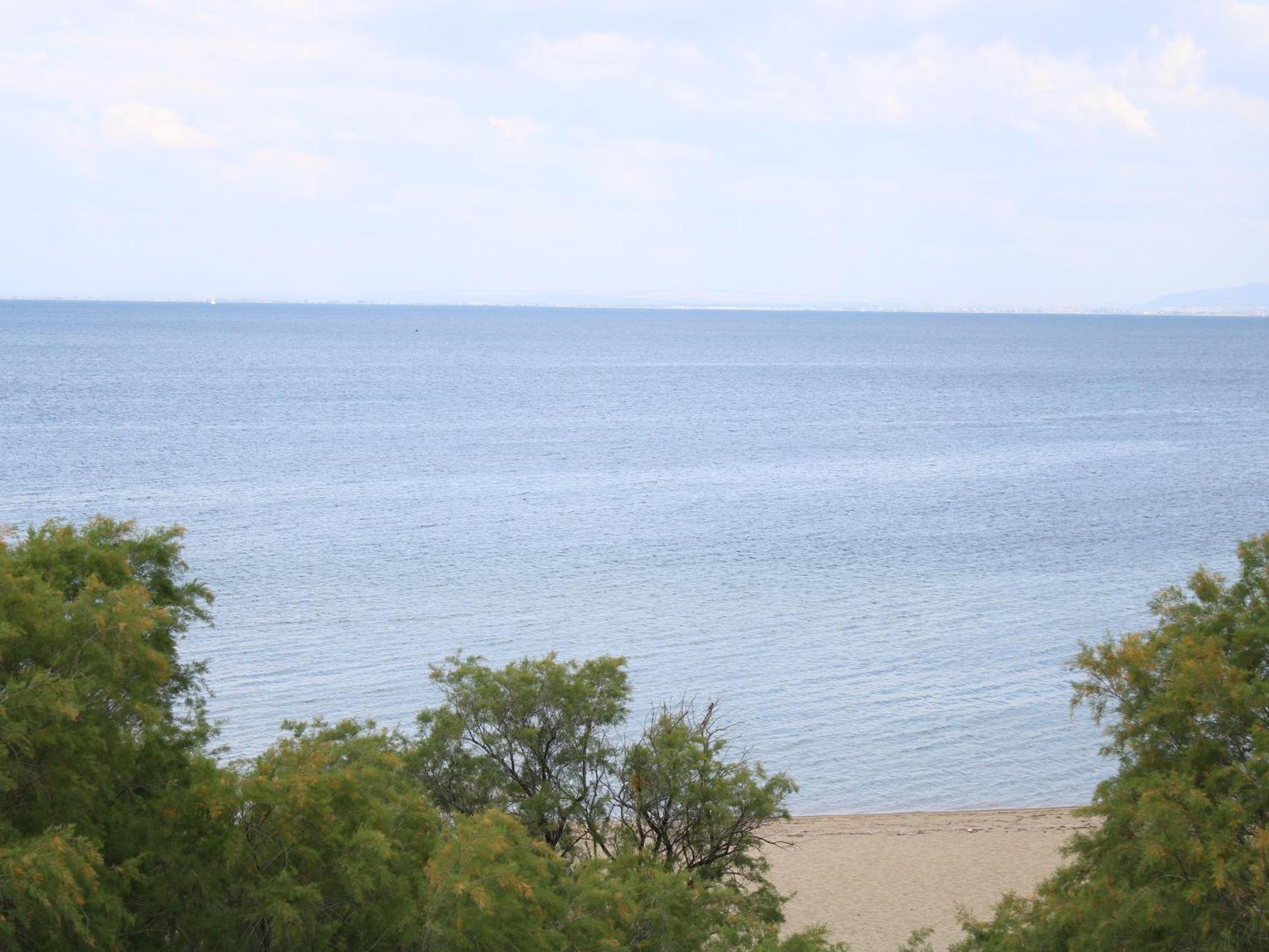 Sunshine Apartments By The Sea Skala Neon Epivaton Екстер'єр фото